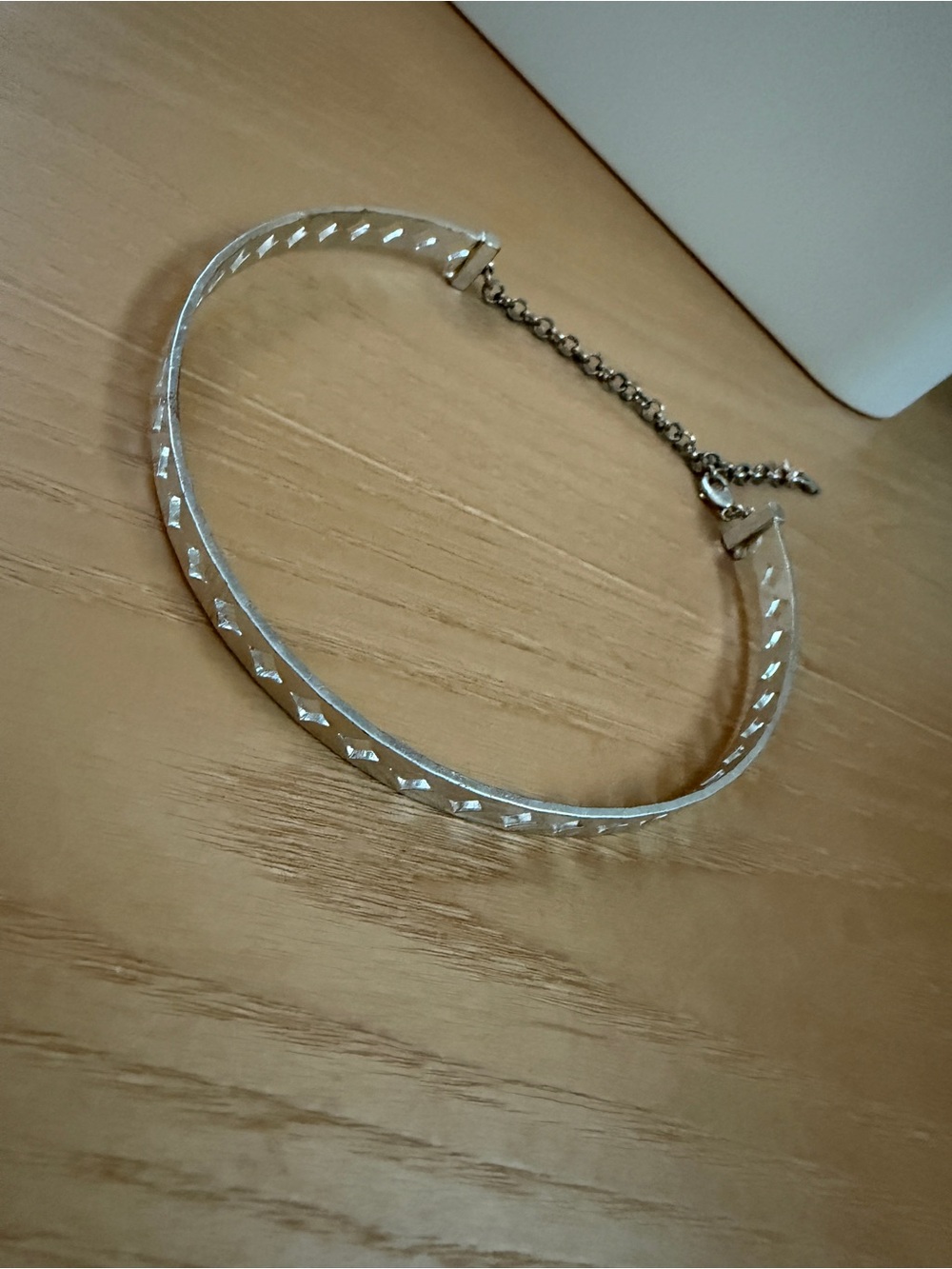 Lucky Brand Silver Choker with Diamond Cutouts